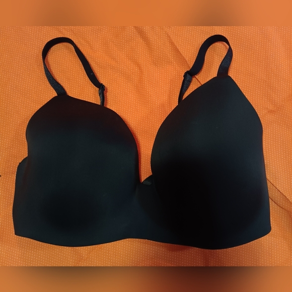 Victoria's Secret Other - Victoria secret bra